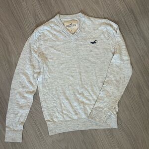 Hollister Heather Gray V-Neck Pullover
